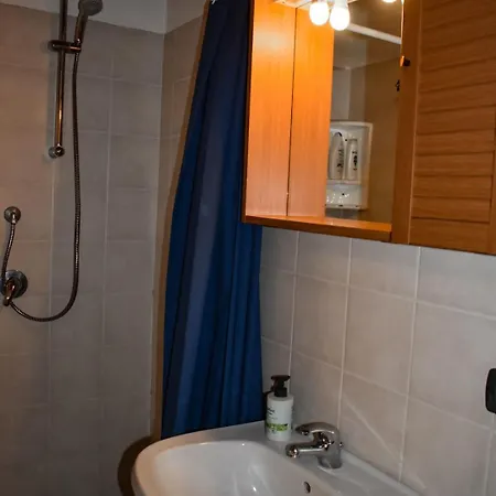 Ciceri Antonio Tacchini Apartment *